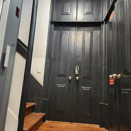 Correeiros Baxa Centre Apartmán